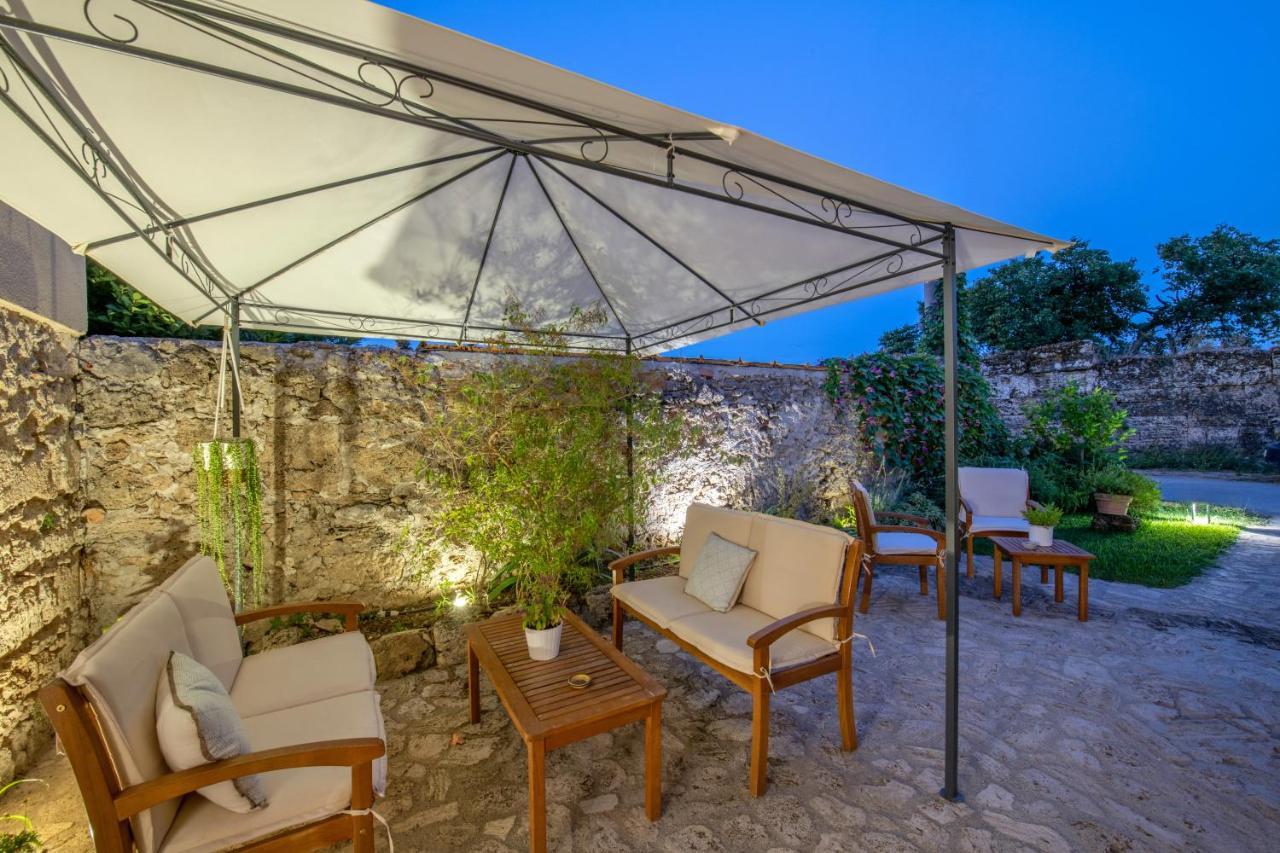 B&B Casa Franco Paestum Exterior foto